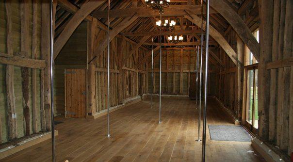 филиал крупнейшей британской «The Pole Studio»