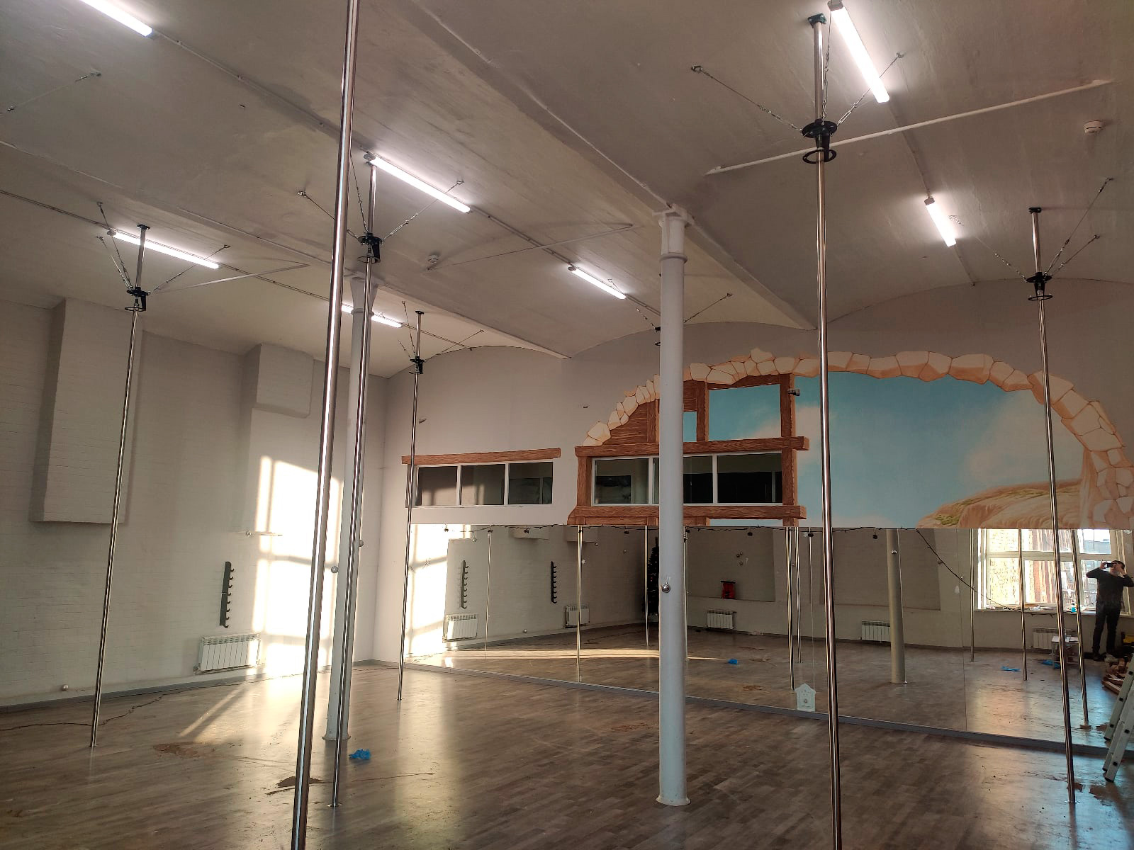Пилоны со страховкой от падения s-pole Пилоны со страховкой от падения s-pole