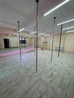 Pole DOLL-Школа танцев на пилоне «Pole DOLL” - это самый современный и комфортный танцевальный зал в г.Чайковский.