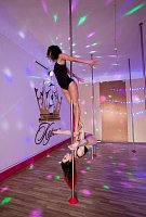 -Pole Dance Studio