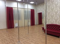Pole Paradise-Pole Paradise- студия танца на пилоне