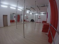 Pole House-Спортивно-Танцевальная Студия 