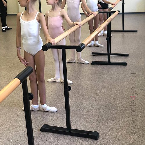 Мобильный балетный станок для дома и не только...