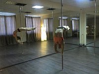 E-"E" POLE DANCE STUDIO