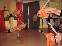 888-Pole Dance School