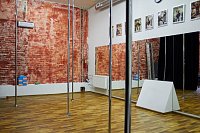 Pole Dance Style-Сеть студий танцев