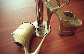 Обувь для танца на пилоне